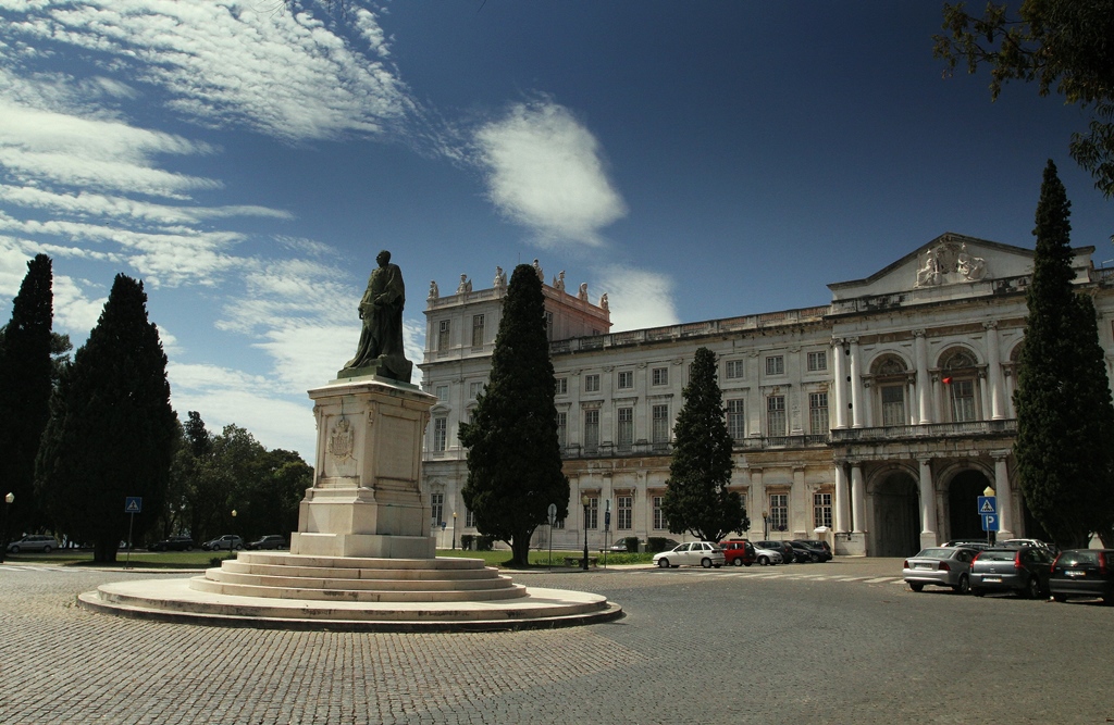 Contributos para uma urgente e necessária política museológica nacional – ICOM Portugal